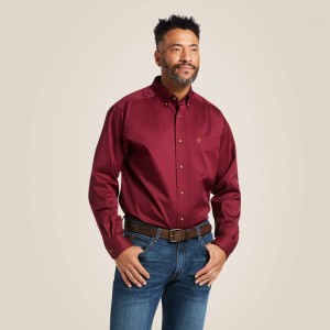 Burgundy Ariat Solid Twill Classic Fit Shirt | 57QGNVAXF