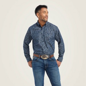 Chambray Blue Ariat Girard Classic Fit Shirt | 61FXAODWI