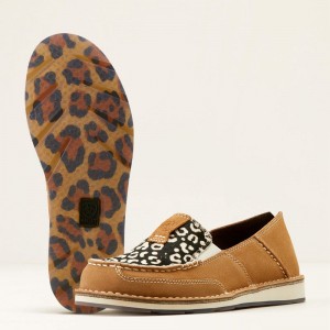 Dark Tan Suede/Cream Cheetah Hair On Ariat Cruiser | 35FTAGJKI