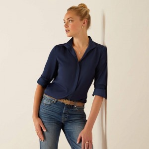 Navy Ariat Charolais Blouse | 52PKTGYNI