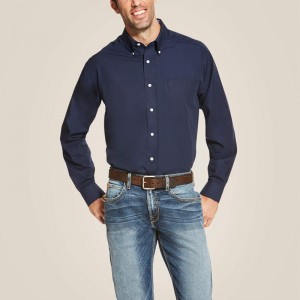 Navy Blue Ariat Wrinkle Free Solid Shirt | 92QGHTCFV