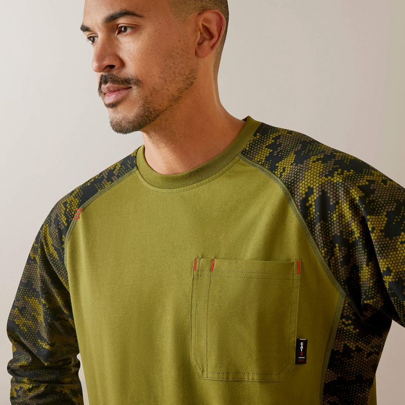 Avocado/ Camo Ariat Fr Stretch Camo Baseball T-Shirt | 24WETKCQD