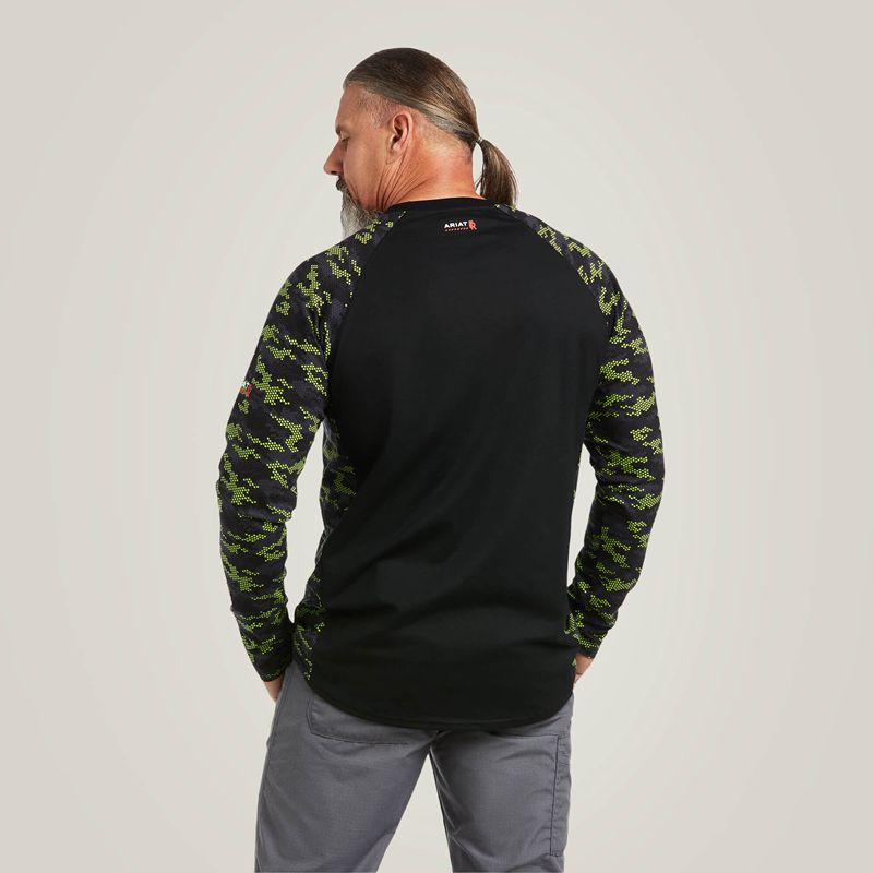 Black/Lime Camo Ariat Fr Stretch Camo Baseball T-Shirt | 94PXSIKTJ