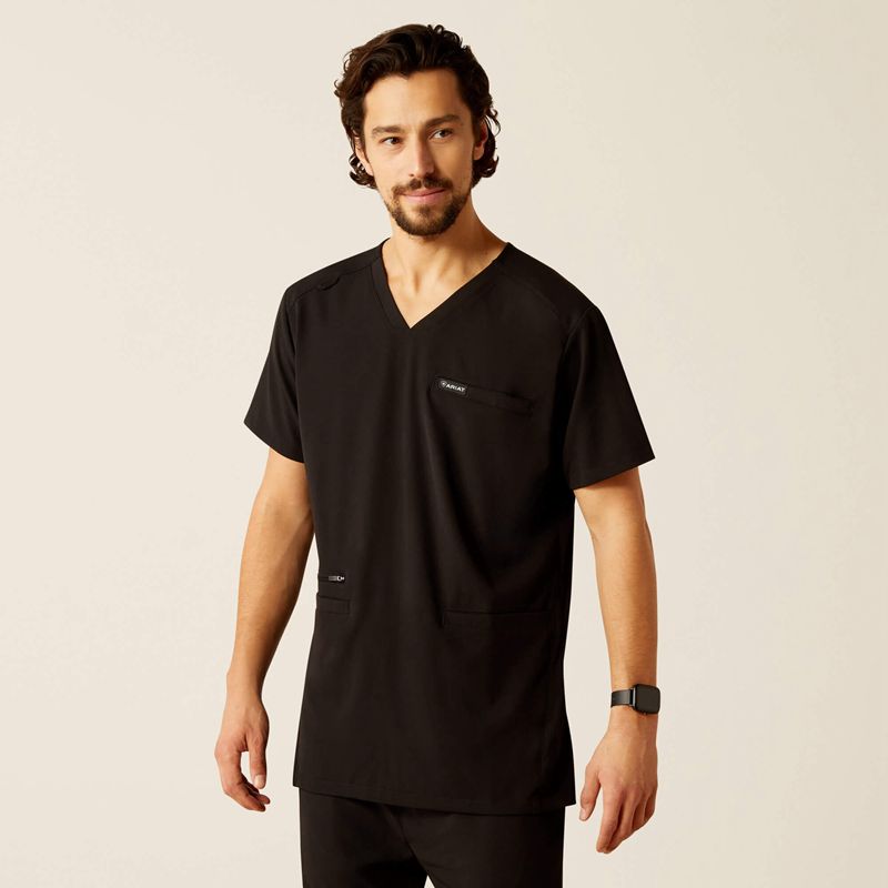 Black Ariat Derham 6 Pocket Scrub Top | 91JZTLRVW