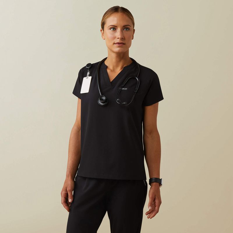 Black Ariat Eliza Fashion Scrub Top | 23ELCKGSW