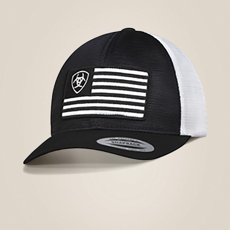 Black Ariat Shield Flag Mesh Cap | 10JQKZGHP