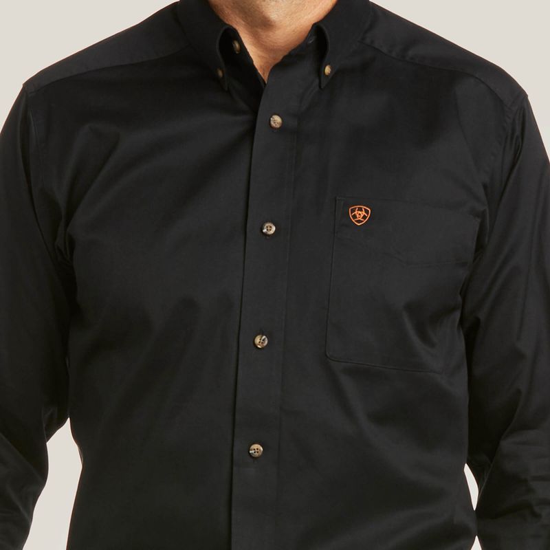 Black Ariat Solid Twill Fitted Shirt | 38MLKAJUS