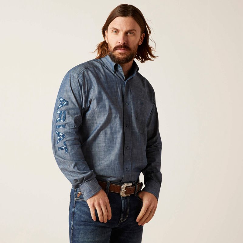 Blue Chambray Ariat Team Logo Chambray Classic Fit Shirt | 86ZCBMFKR