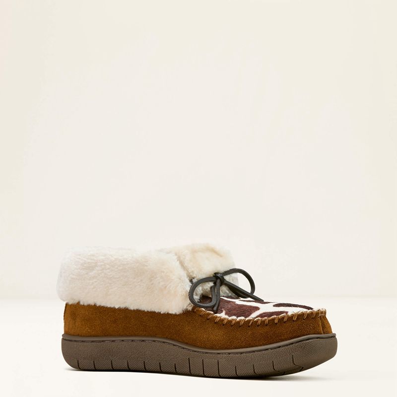 Brown Ariat Moccasin Bootie Slipper | 71PIHWURY