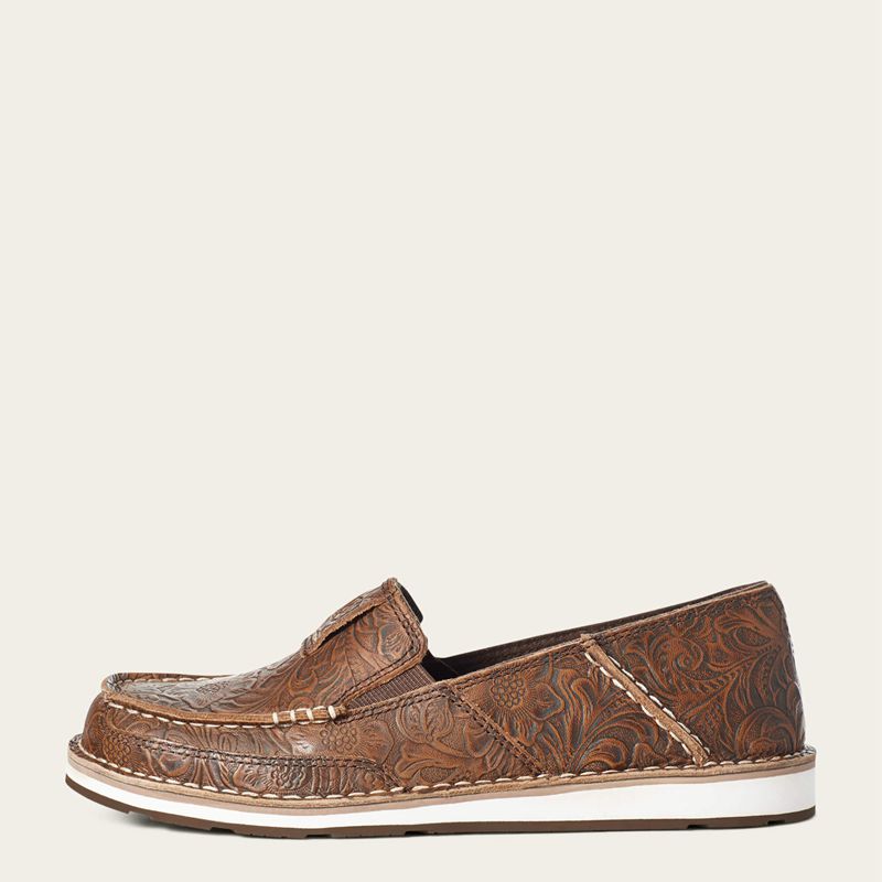 Brown Floral Emboss Ariat Cruiser | 34TVAEJLP