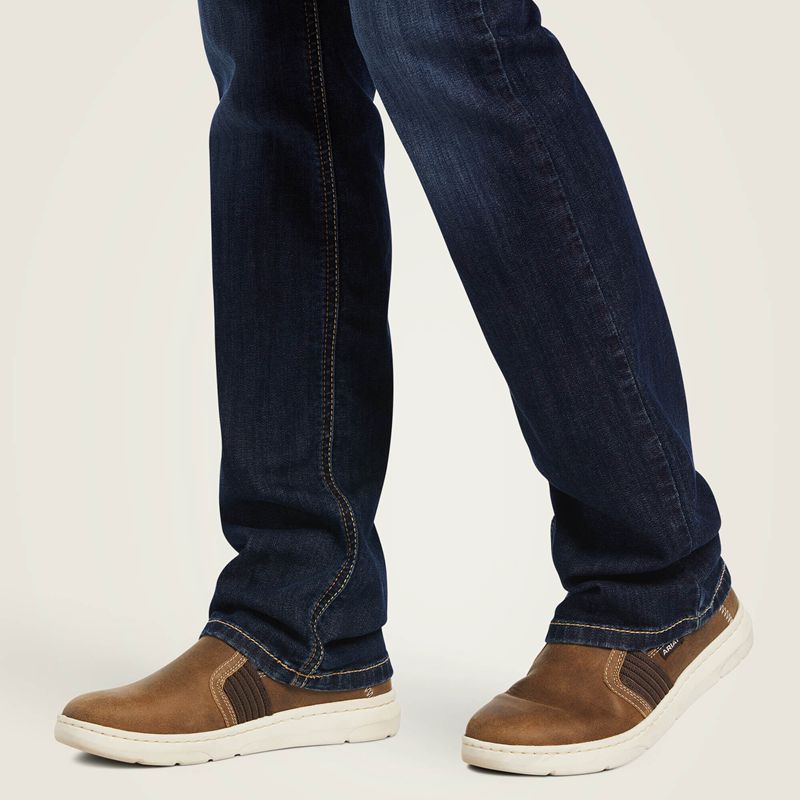 Burbank Ariat R.E.A.L. Mid Rise Octavia Straight Jean | 82LKSECRM