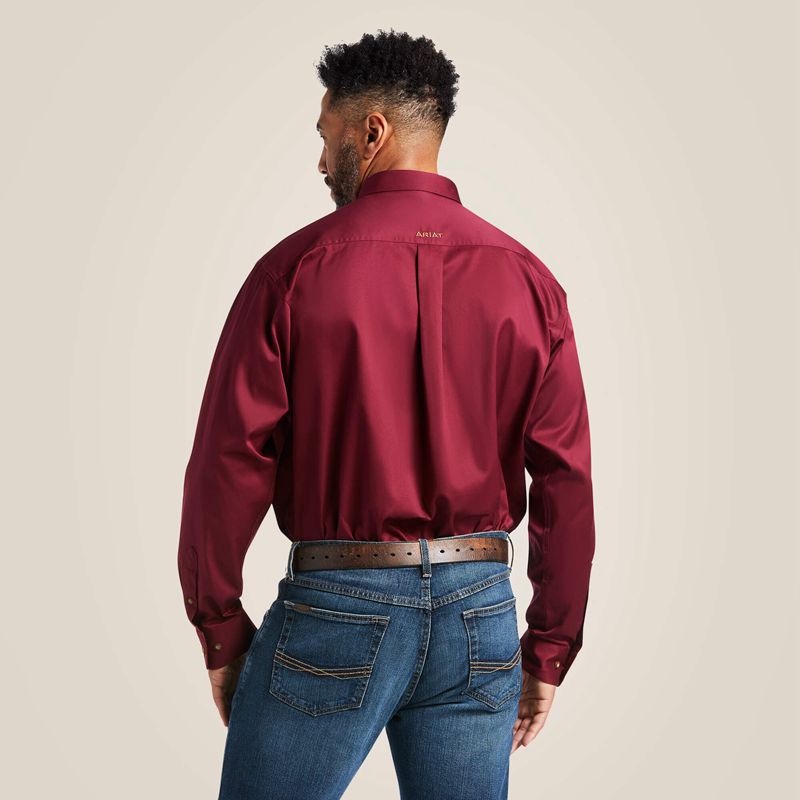 Burgundy Ariat Solid Twill Classic Fit Shirt | 57QGNVAXF