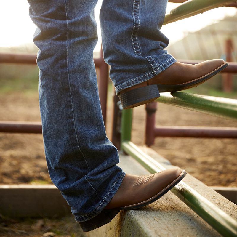 Distressed Brown Ariat Sport Wide Square Toe Cowboy Boot | 90GCFBUDL