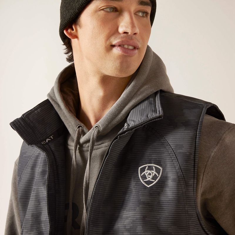 Ebony Camo Ariat Team Logo Insulated Vest | 90RDFGHUJ