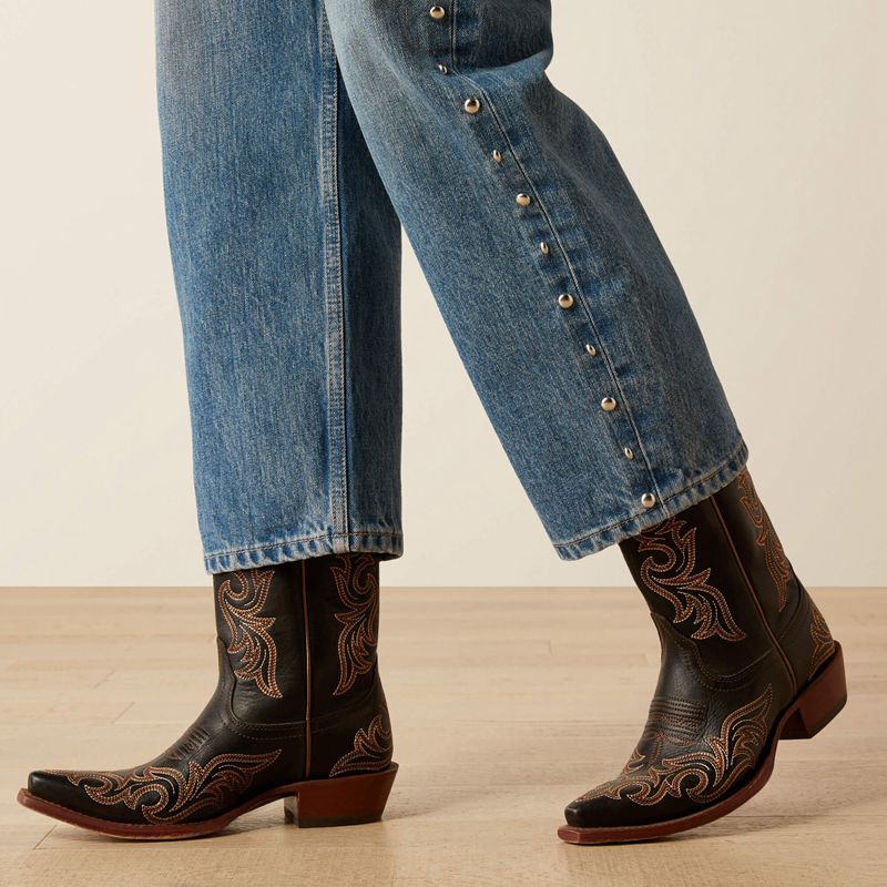 Franklin Ariat Ultra High Rise Studded Jazmine Straight Leg Jeans | 86VUFNLHP