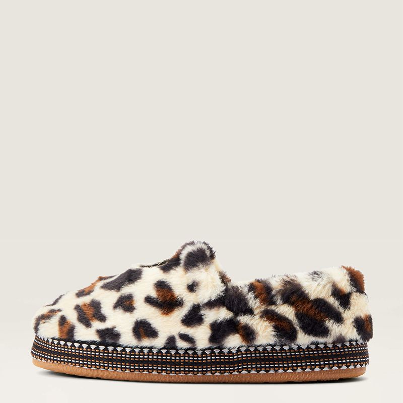 Fuzzy Cream Leopard Print Ariat Snuggle | 34SBQFJLZ