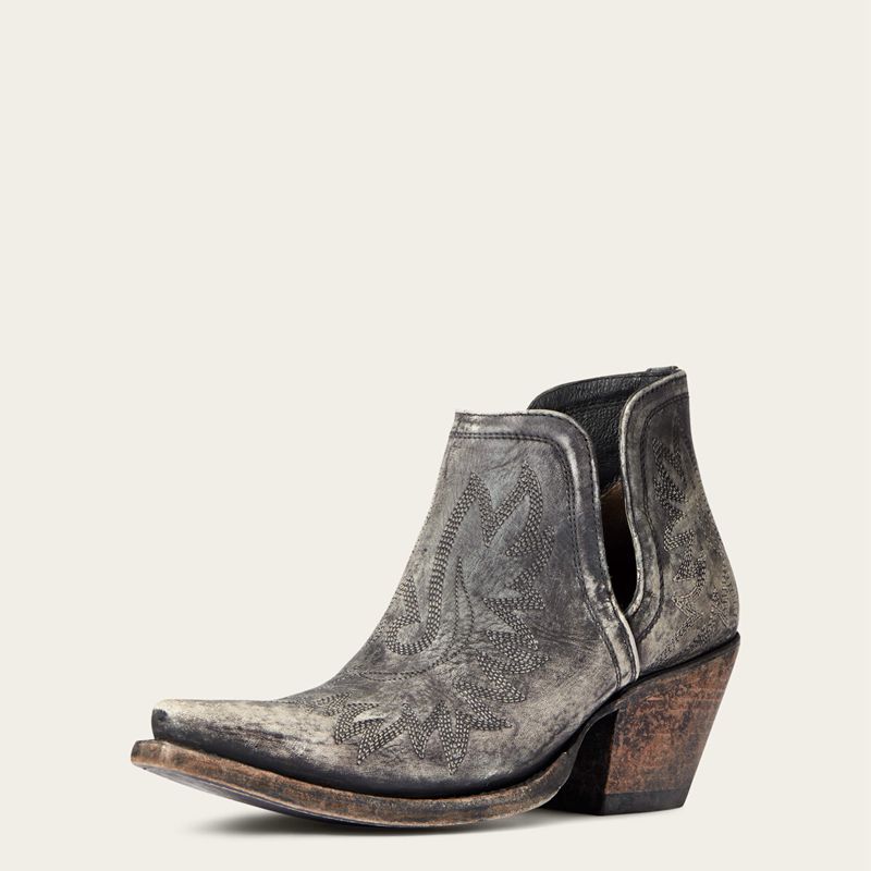 Naturally Distressed Black Ariat Dixon Bootie | 78KGPNFEB