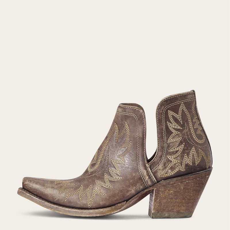 Naturally Distressed Brown Ariat Dixon Bootie | 43OIWKRMP