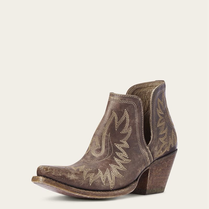 Naturally Distressed Brown Ariat Dixon Bootie | 43OIWKRMP