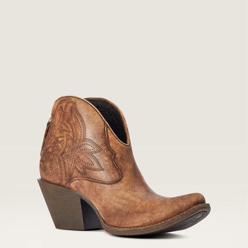 Naturally Distressed Brown Ariat Layla Western Boot | 23YASBTUR