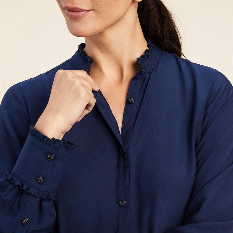 Navy Ariat Clarion Blouse | 48URBHIMZ