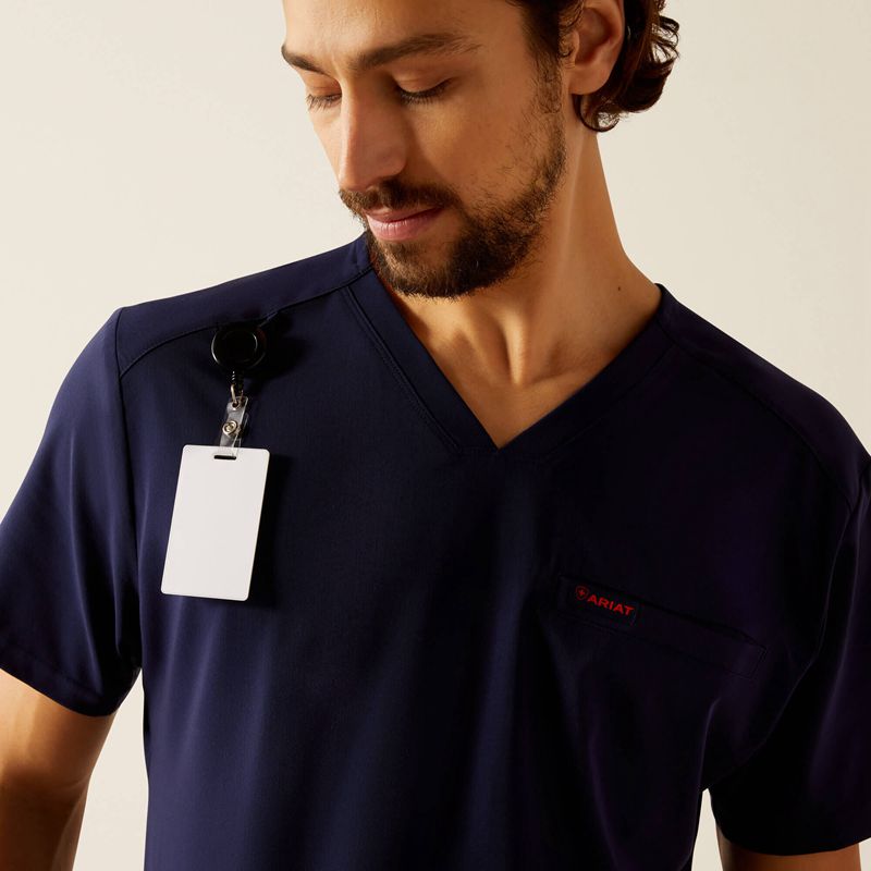 Navy Ariat Derham 6 Pocket Scrub Top | 87ETDUSKF