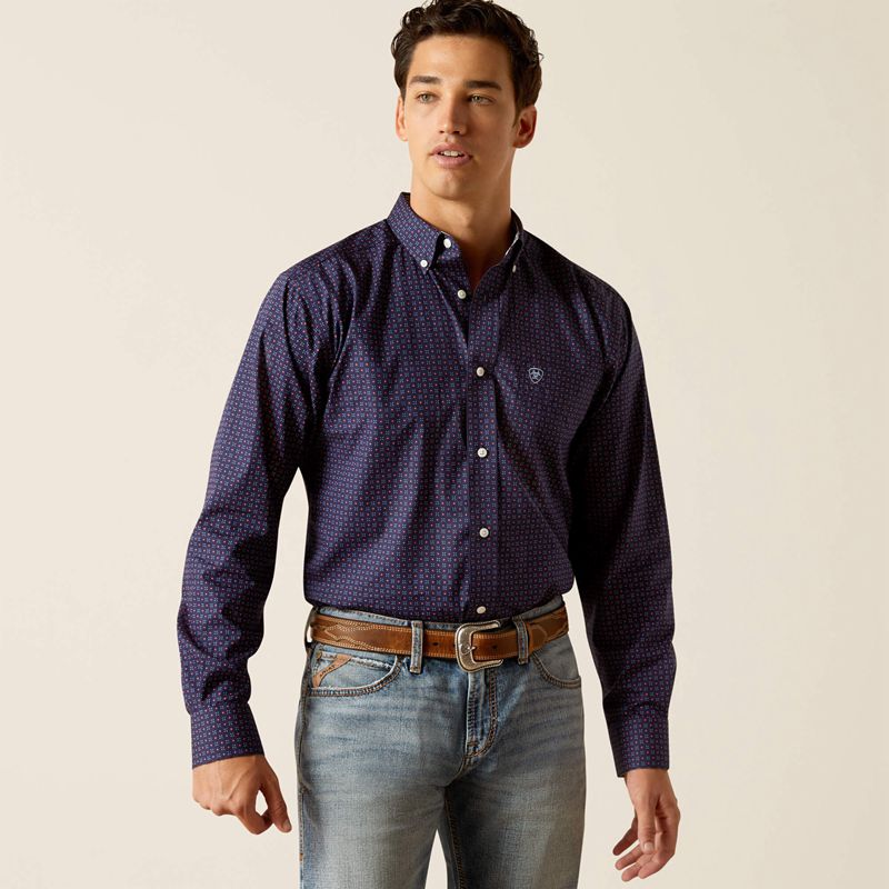 Peacoat Ariat Wrinkle Free Wells Fitted Shirt | 27SUKCLJT