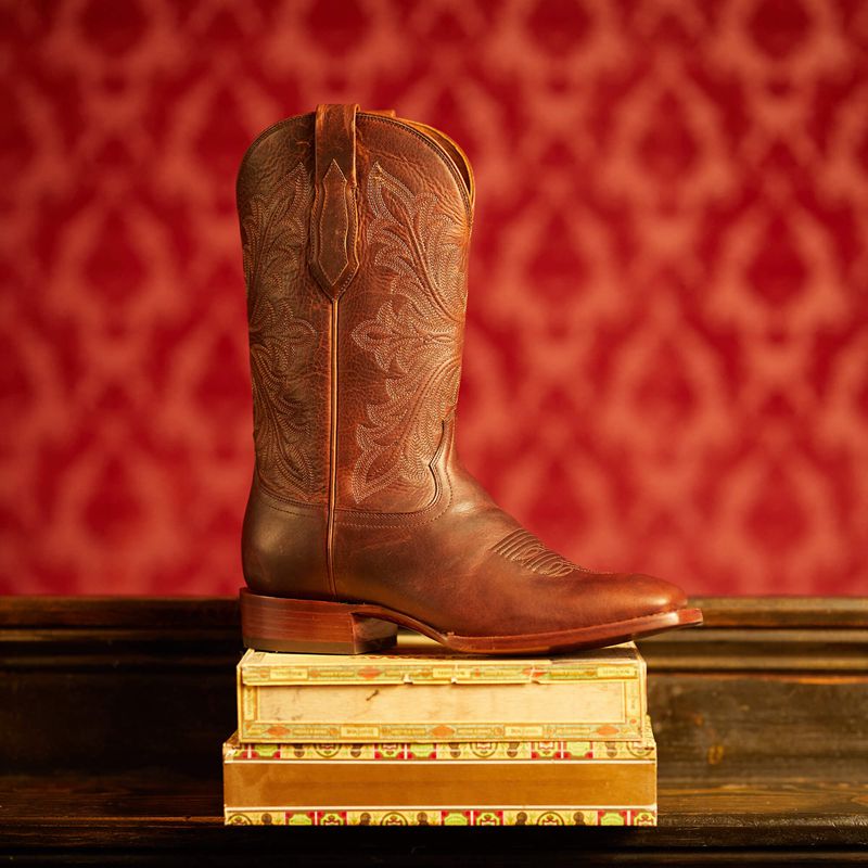 Saddle Brown Bison Ariat Bench Made Bassett Cowboy Boot | 90DHGXSQC