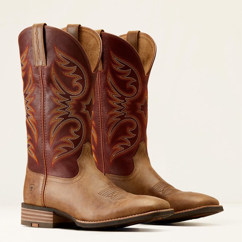 Sandstorm/Roasted Chestnut Ariat Ricochet Cowboy Boot | 59BHCZAGN