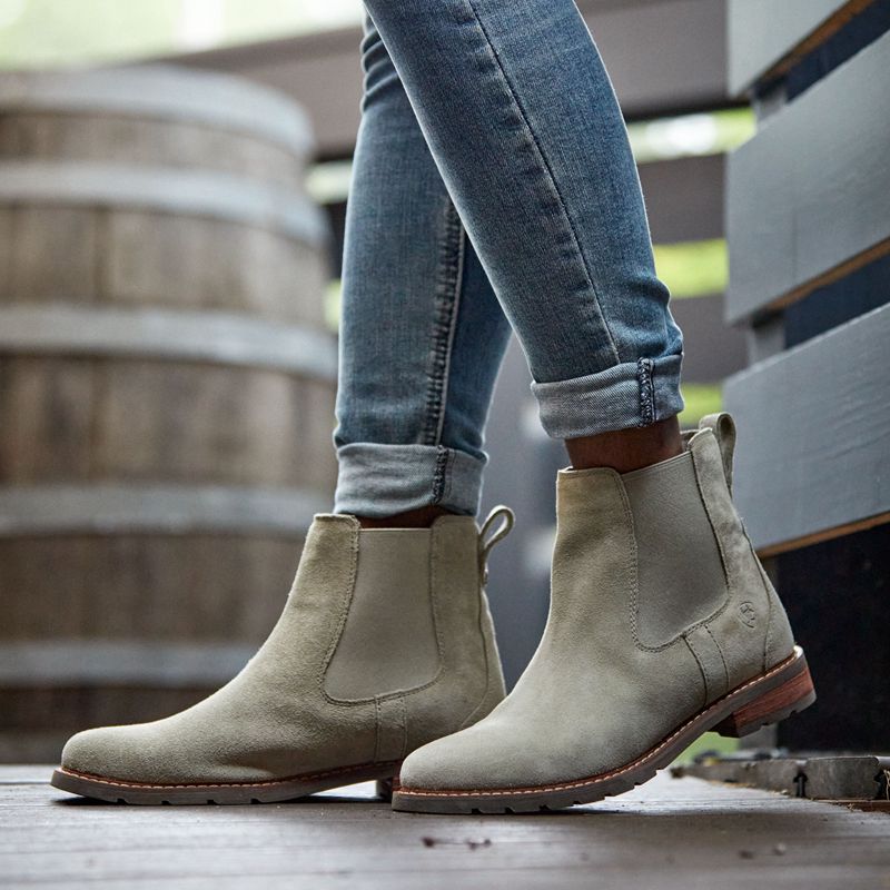 Silver Sage Ariat Wexford Chelsea Boot | 18OFCWLBZ