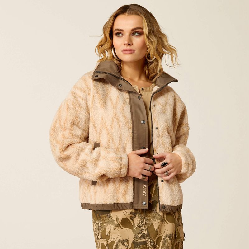 Tonal Sand Print Ariat Sherpa Blocked Jacket | 94ZRTYIKS