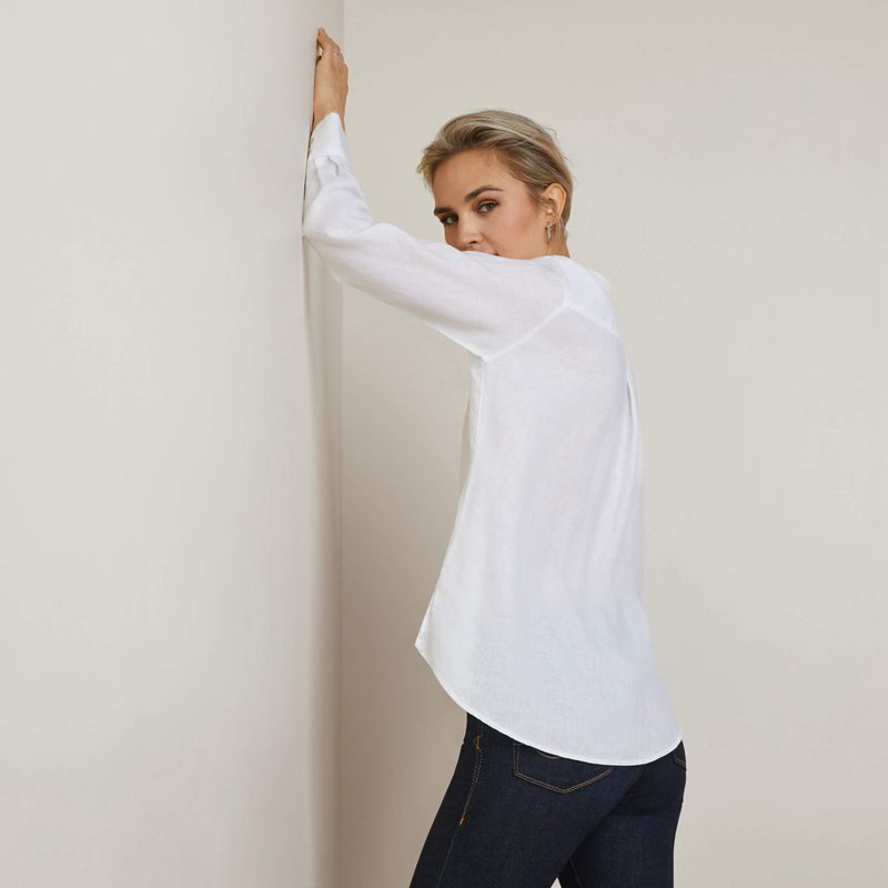 White Ariat Cazadero Blouse | 26ULOVMZA