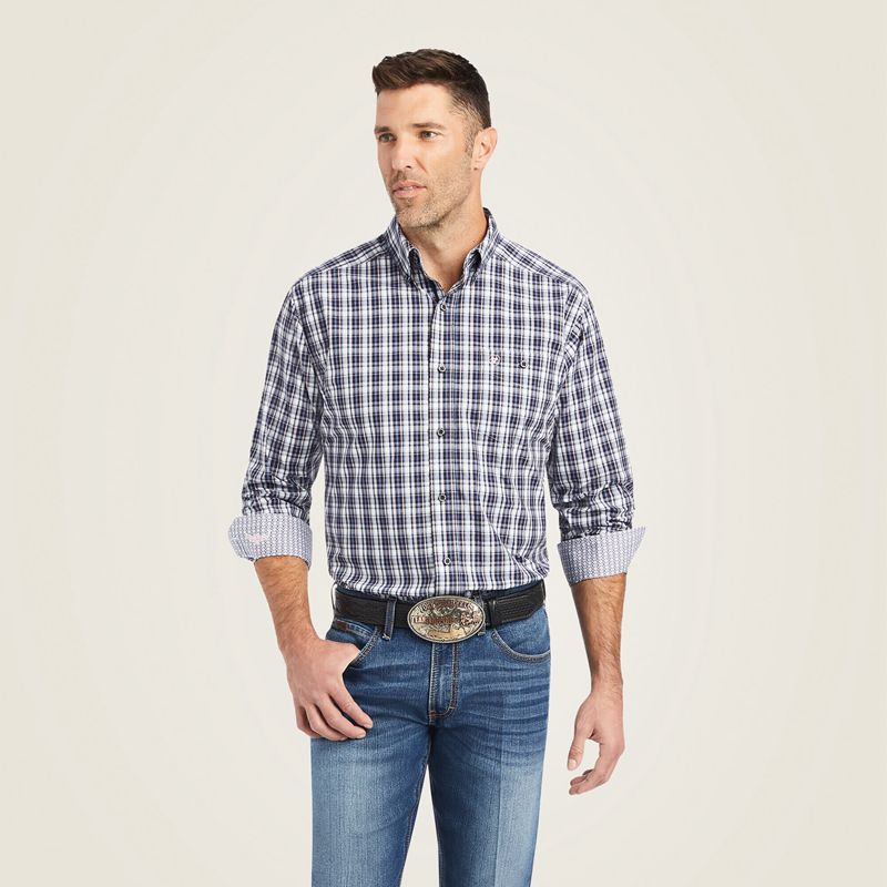 White Ariat Relentless Risky Stretch Classic Fit Shirt | 28LJFVBQH