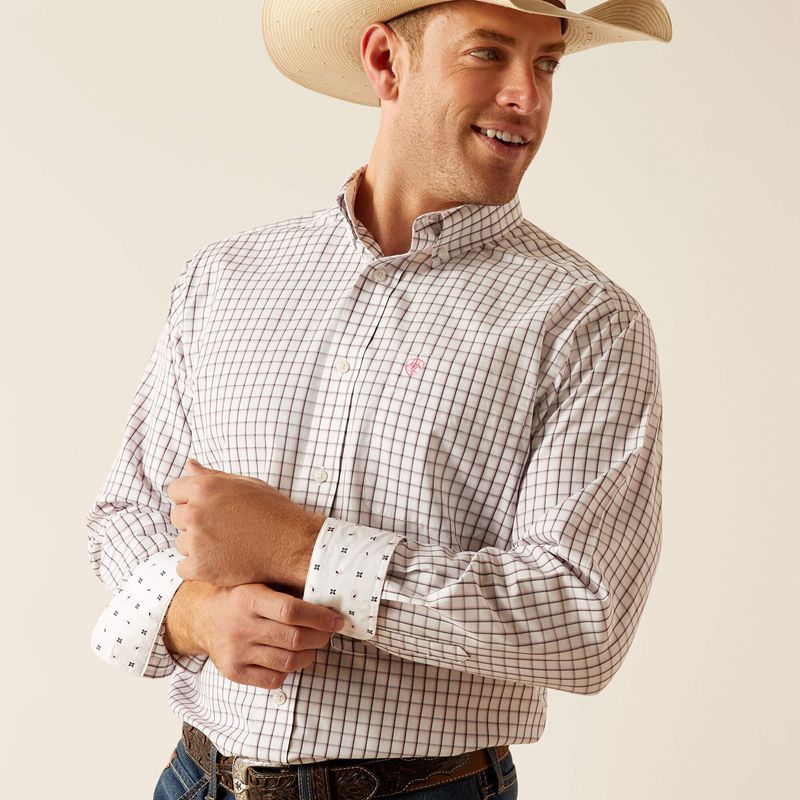 White Ariat Wrinkle Free Briggs Classic Fit Shirt | 89ZMPUDCI